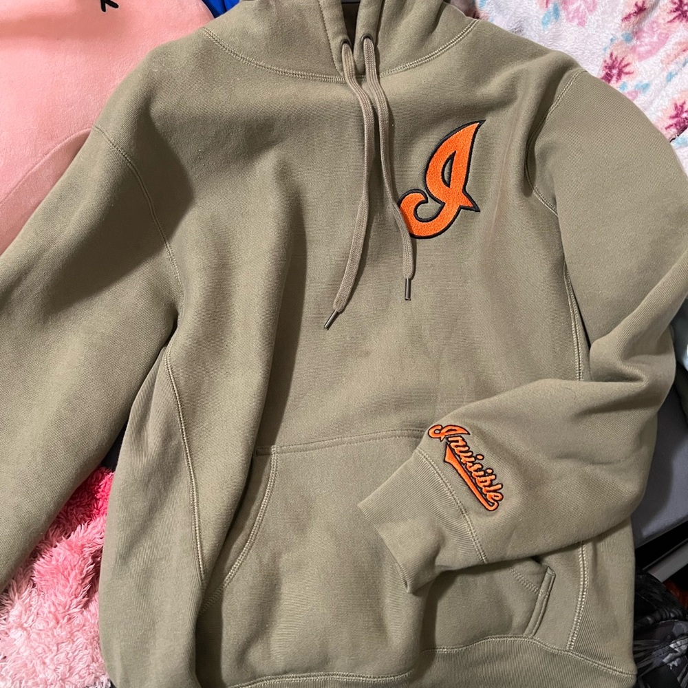 “Invisible Hand” hoodie Olive